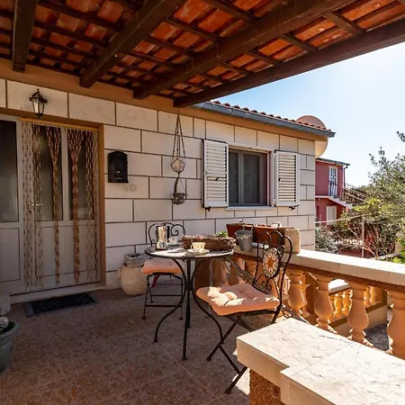 Apartment Cozy In With House Sea View *
