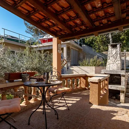 Apartamento Gorgeous In With Wifi